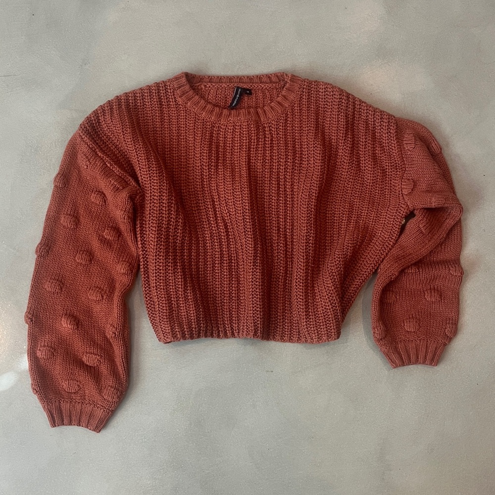 Moon & Madison Polka Dot Bell Sleeves Knit Sweater in peachy orange